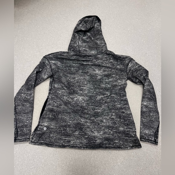 Lululemon forever endeavour long sleeve black and white size 8 like new - Picture 3 of 14